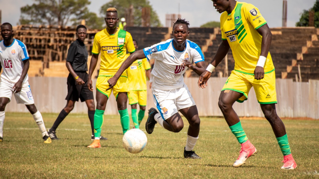 Timothy Ouma seeks for the ball from Brian Eshihanda as City Stars took on Homeboyz on Thur 20 Jan 2022 in Bukhungu Stadium in round 15 FKF Premier League game. It ended 4-4