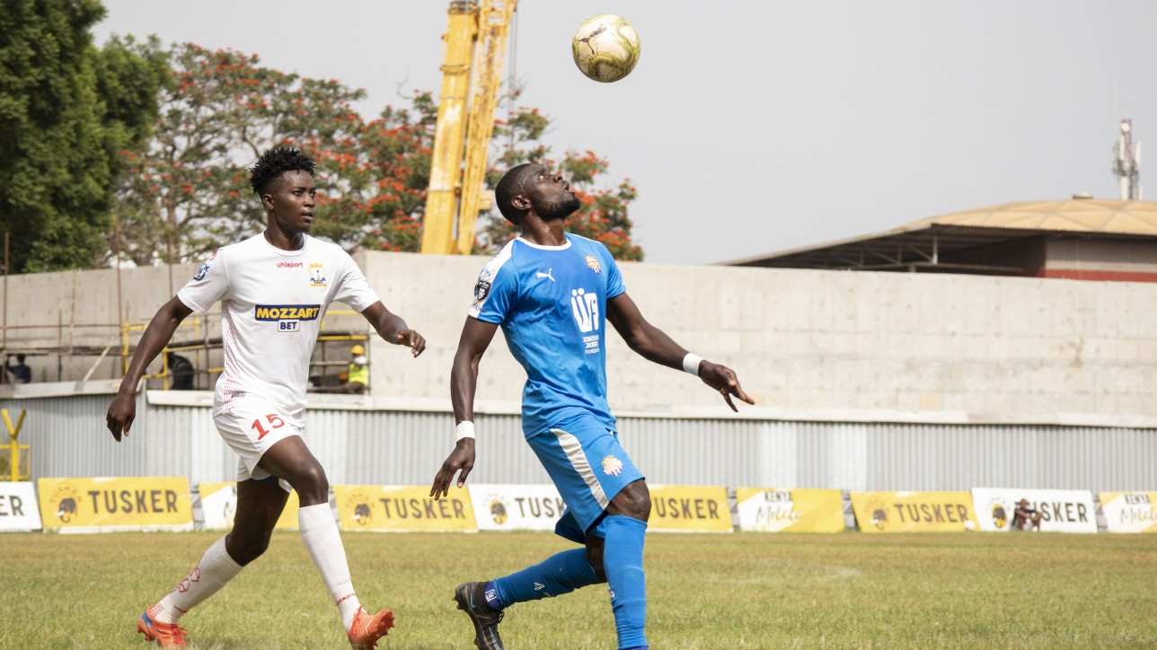 City Stars stopper Salim Abdalla on the ball ghosting his Homeboyz counterpart Sylvester Owino during an FKF Premier League match 16 in Ruaraka on Mon 24 Jan 2021. It ended 1-1