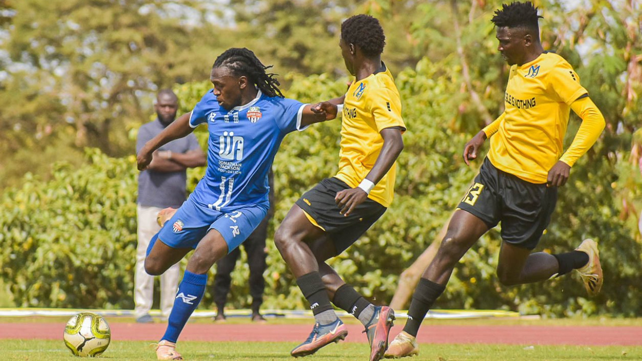 City Stars right back Edwin Buliba on the ball against Muoroni Youth in the opening game of the 2023-24 FKF Premier League in Kasarani Annex on Sun 27 Aug 2023. It ended 0-0